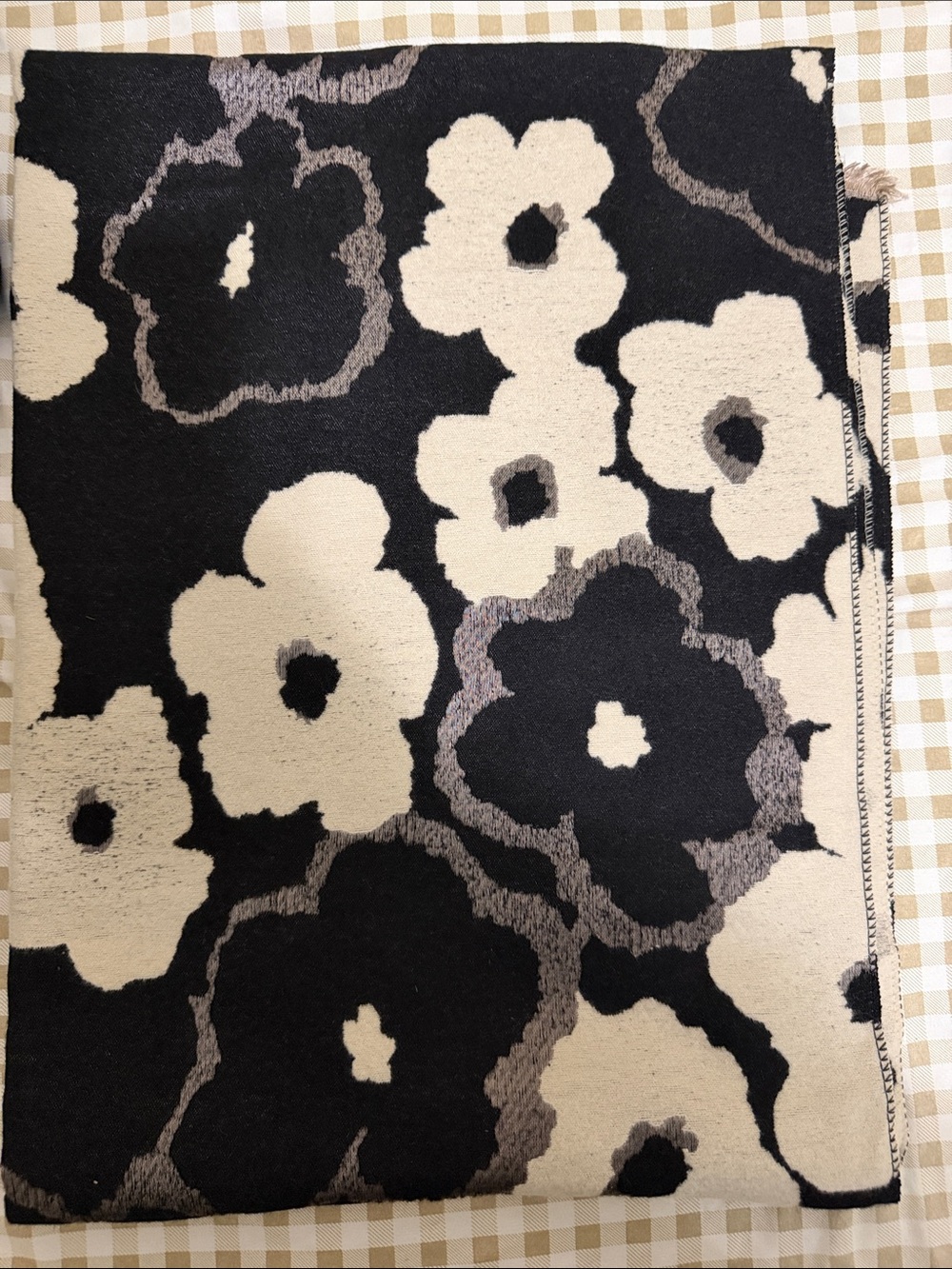 Floral Pattern Scarf Duo in Black & Beige